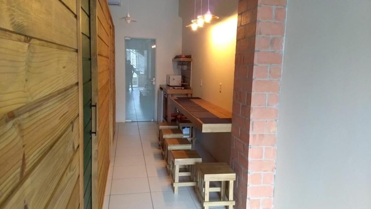 Caminhos Do Vale Europeu Hostel Тімбу Екстер'єр фото